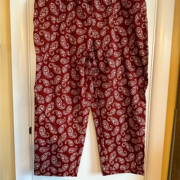 Lands' End Red Paisley Mid Rise Pants - Picture 1 of 3